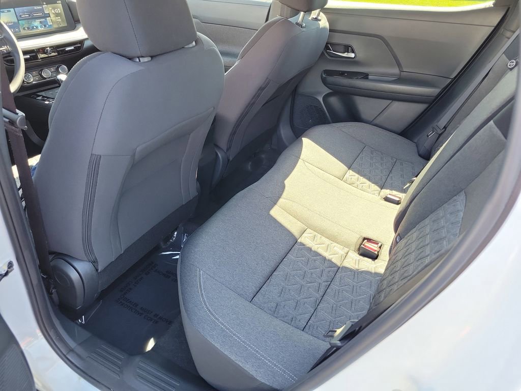 Used 2025 Nissan Kicks SV FWD image 22