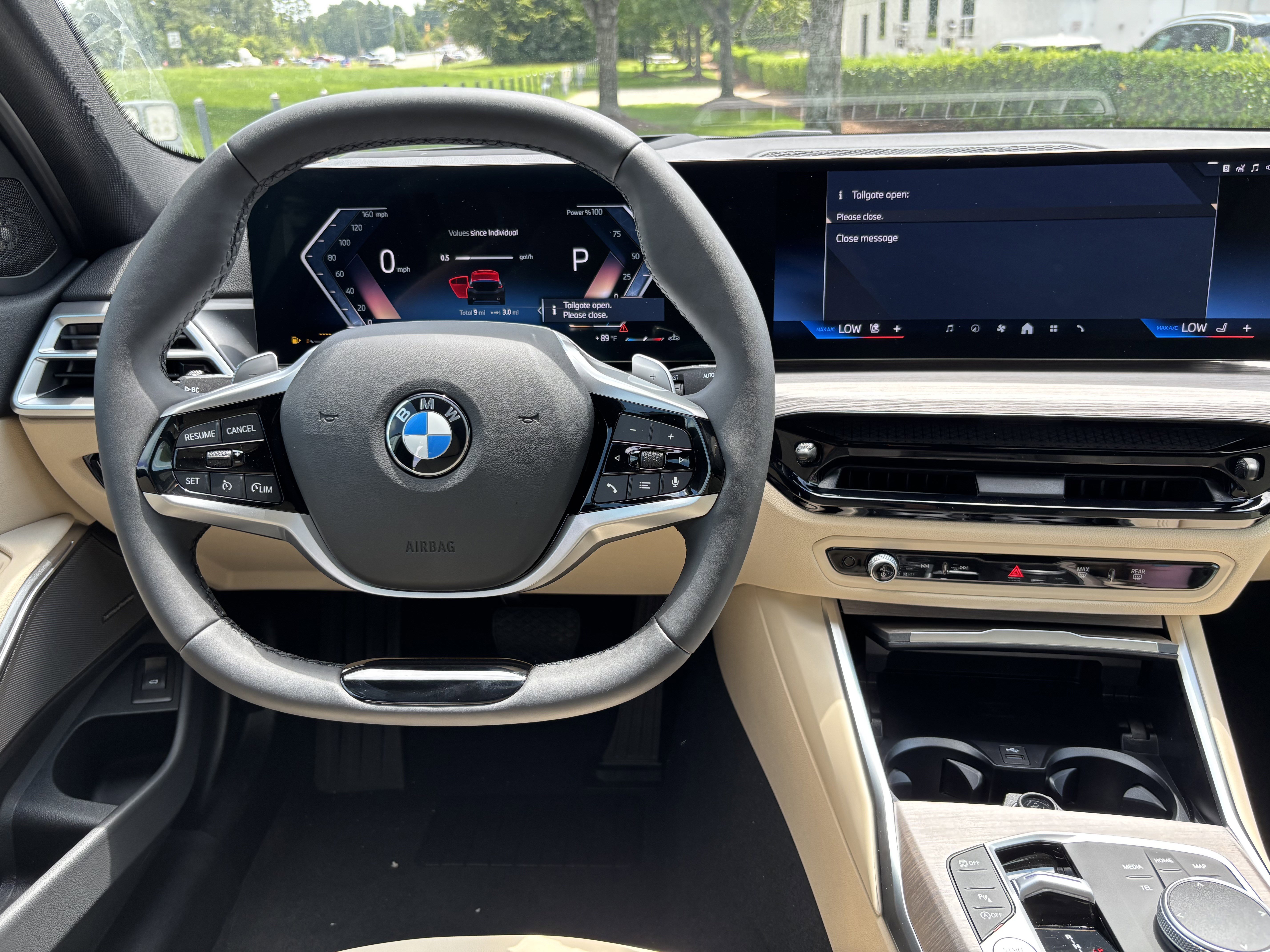 Used 2025 BMW 330i xDrive Sedan w/ Premium Package AWD/4WD image 19