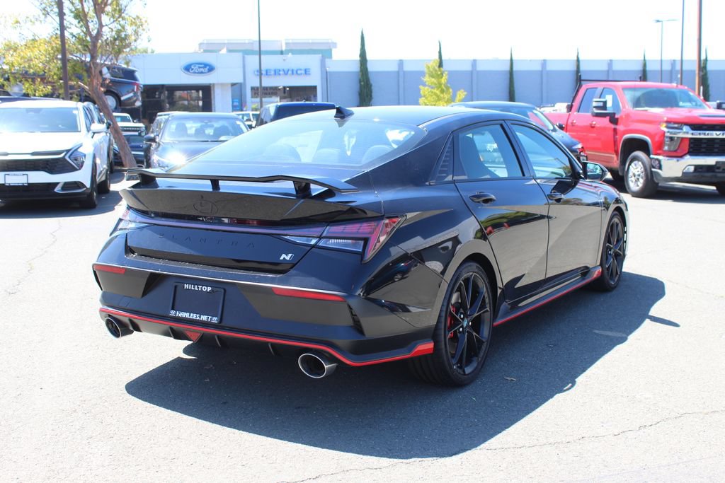 New 2026 Hyundai Elantra N FWD image 7