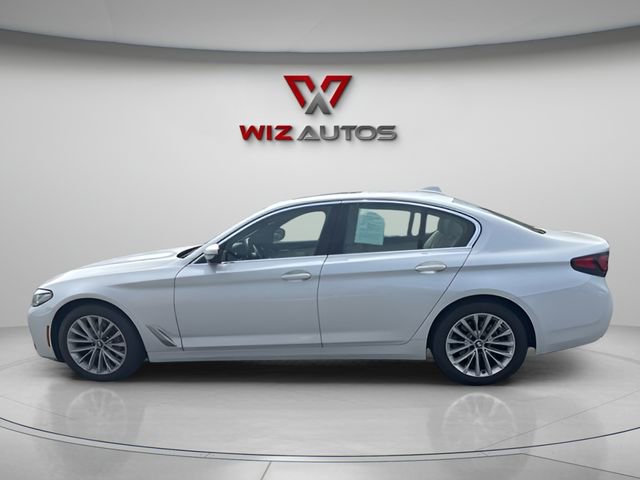 Used 2022 BMW 530i xDrive w/ Convenience Package AWD/4WD image 2