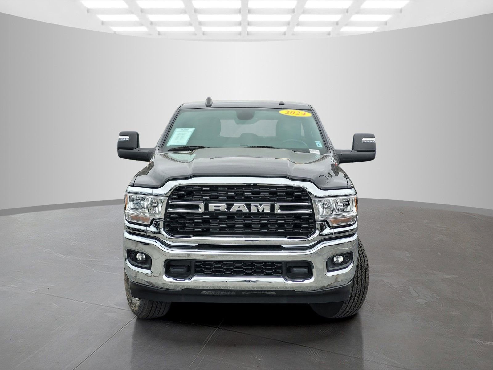Used 2024 RAM 2500 Big Horn w/ Bed Utility Group AWD/4WD image 2