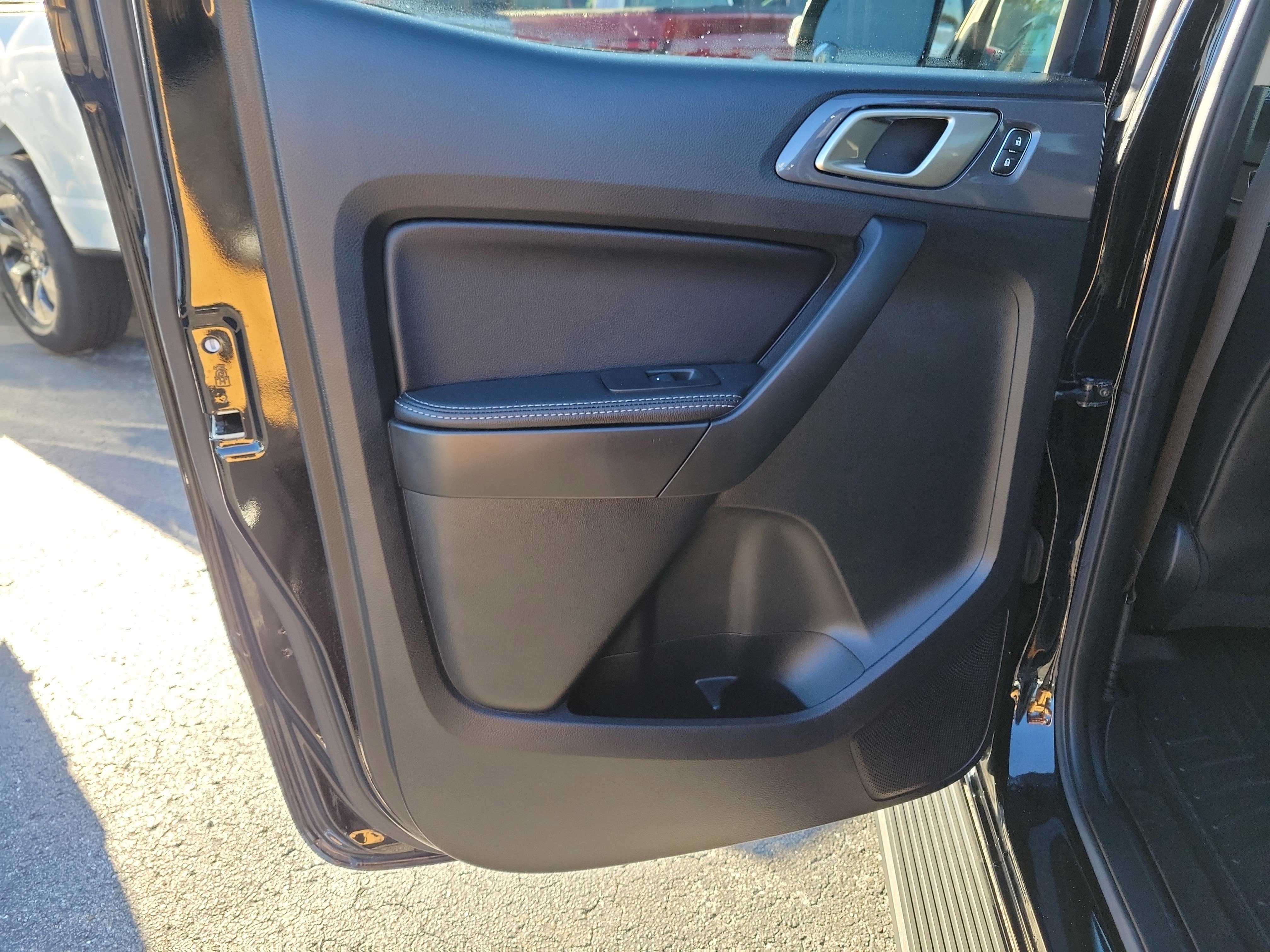 Used 2020 Ford Ranger Lariat w/ Technology Package image 25