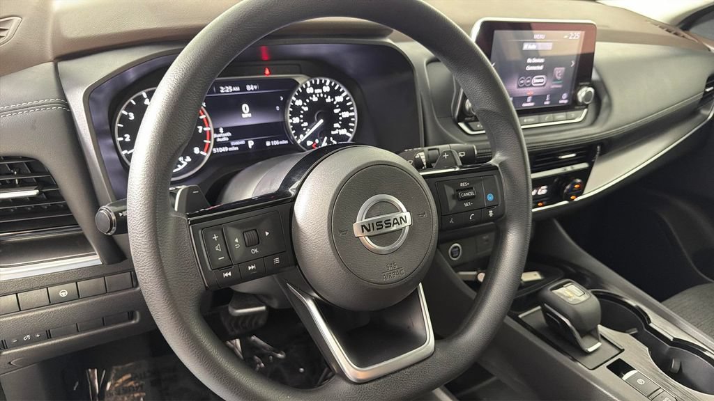 Used 2021 Nissan Rogue SV FWD image 24