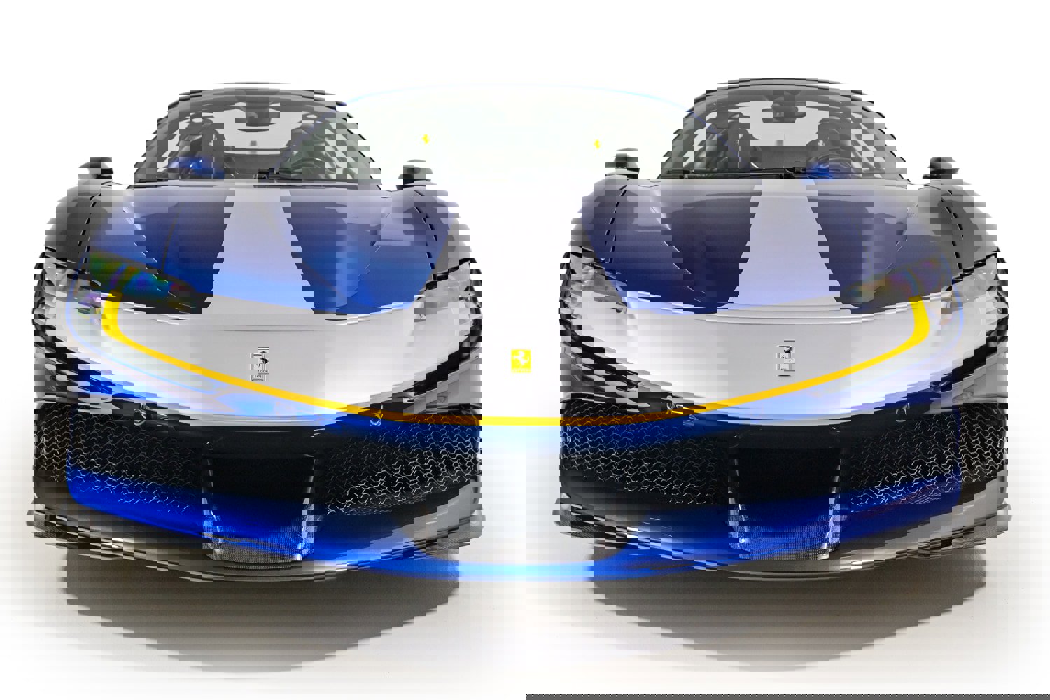 Used 2022 Ferrari SF90 Spider image 11