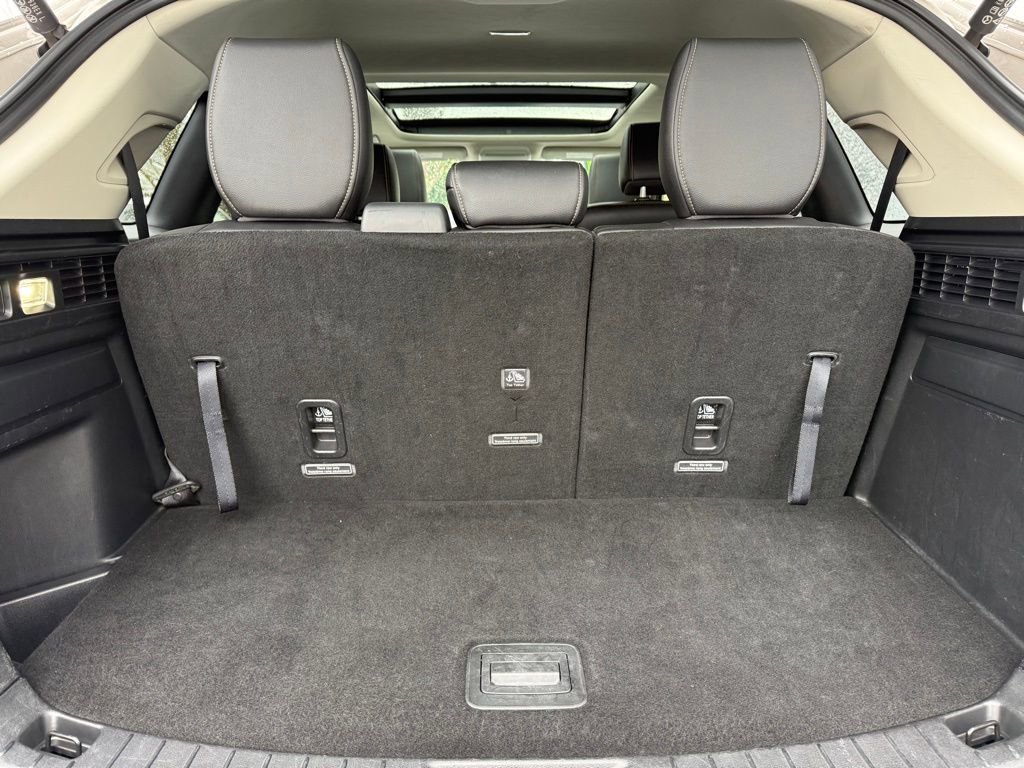 Used 2024 MAZDA CX-90 3.3 Turbo w/ Premium Package image 10