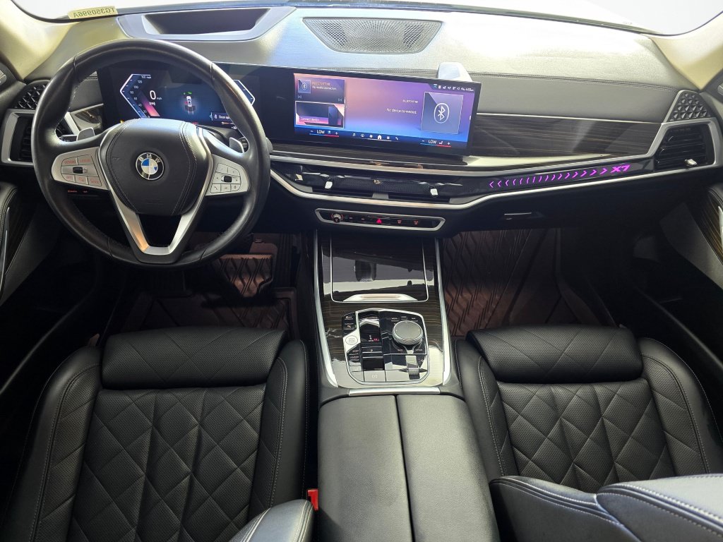 Used 2024 BMW X7 xDrive40i w/ Premium Package AWD/4WD image 23