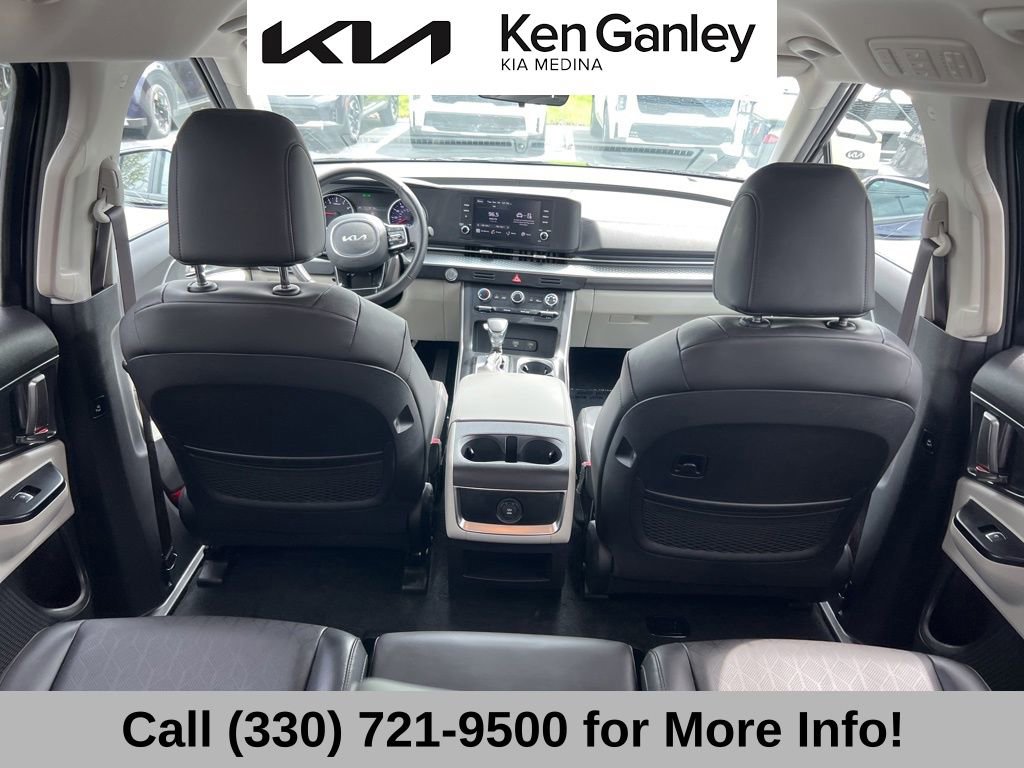 Used 2024 Kia Carnival LX FWD image 53