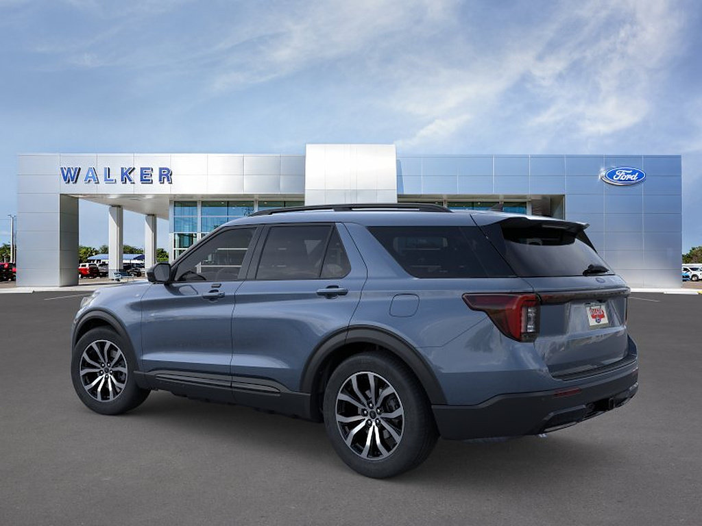 New 2026 Ford Explorer ST-Line RWD image 4