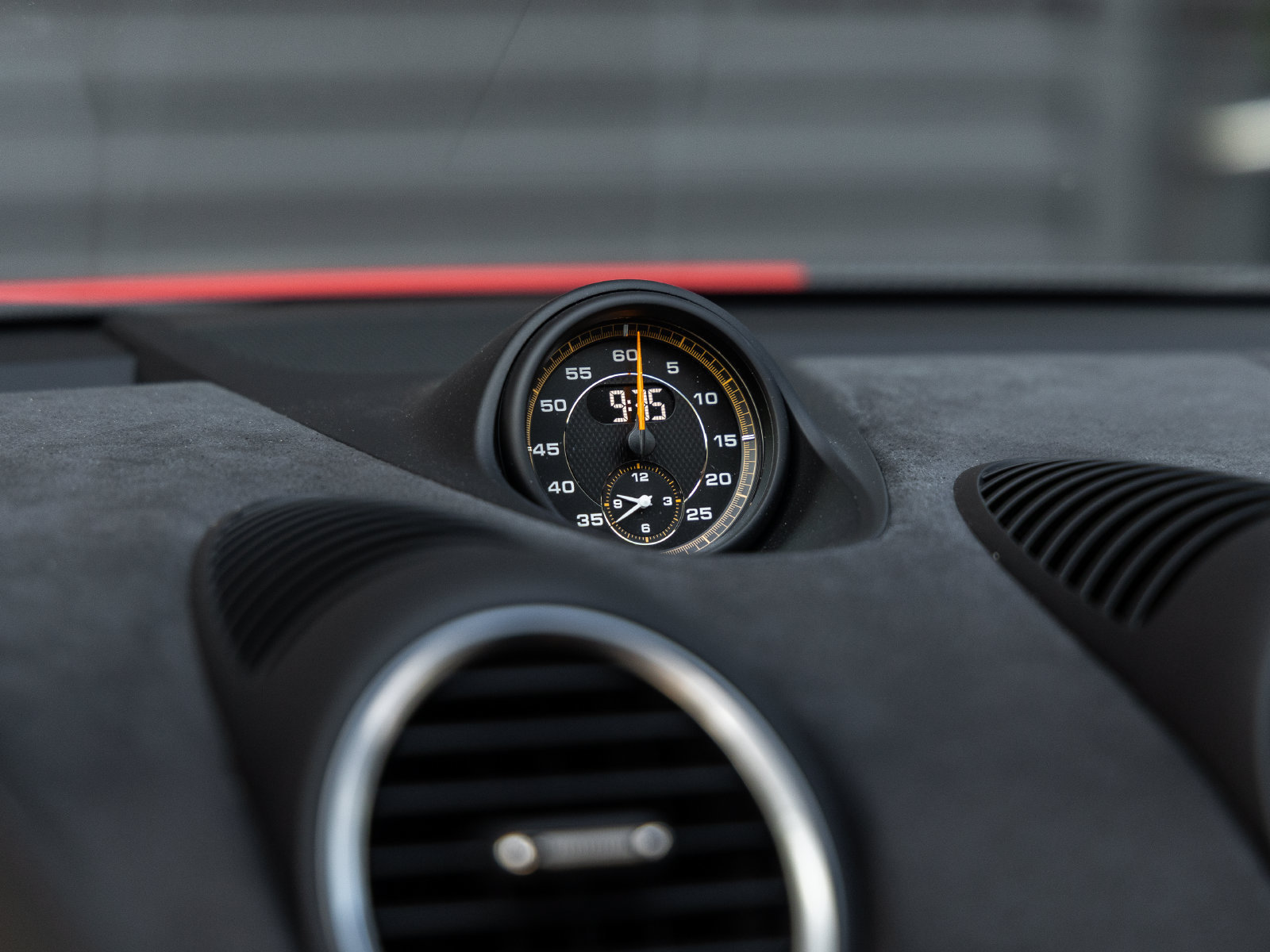 Certified 2025 Porsche 718 Boxster Spyder RS RWD image 43