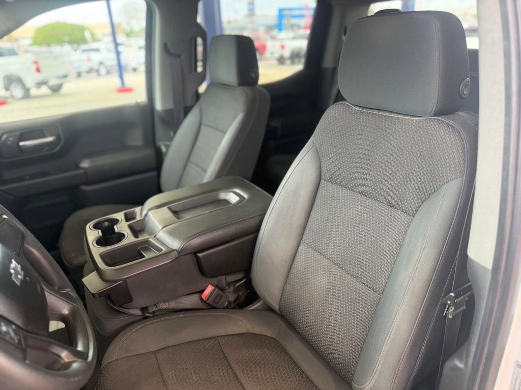 Used 2019 Chevrolet Silverado 1500 Custom Trail Boss w/ Custom Convenience Package AWD/4WD image 15