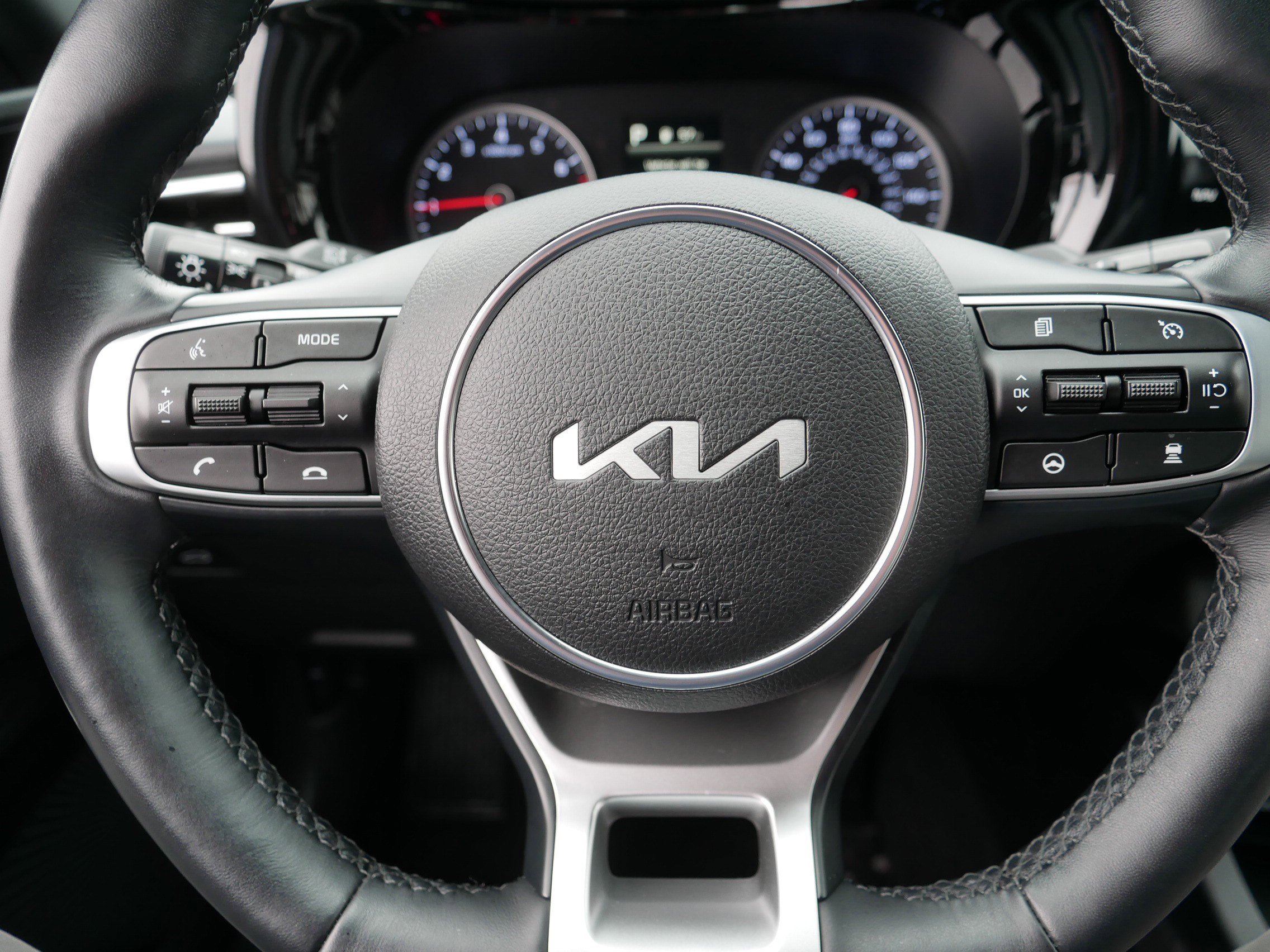 Used 2024 Kia K5 GT-Line w/ GT-Line Premium Package image 25