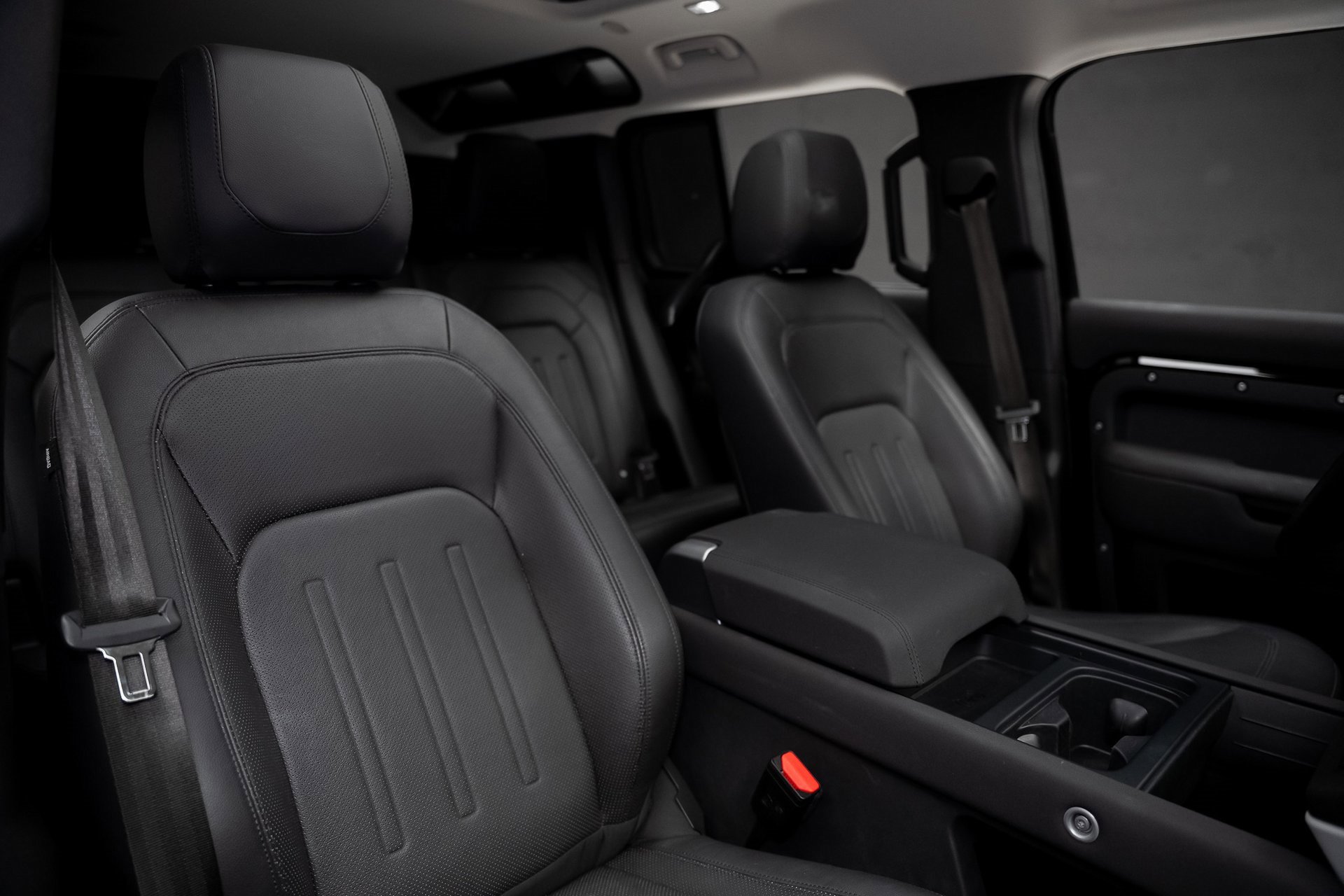 Used 2022 Land Rover Defender 110 SE image 61