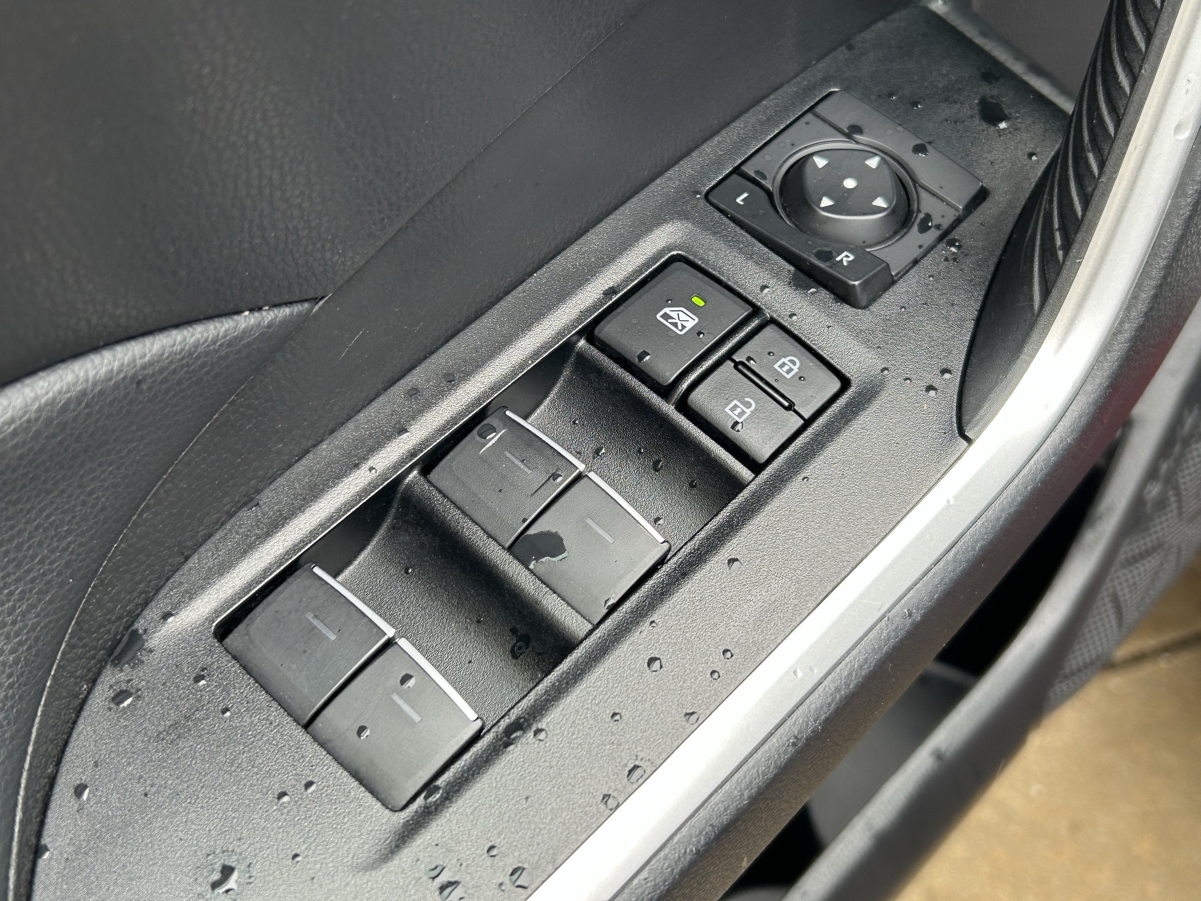 Certified 2025 Toyota RAV4 XLE AWD/4WD image 16