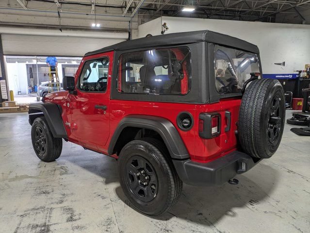 Certified 2021 Jeep Wrangler Sport AWD/4WD image 5