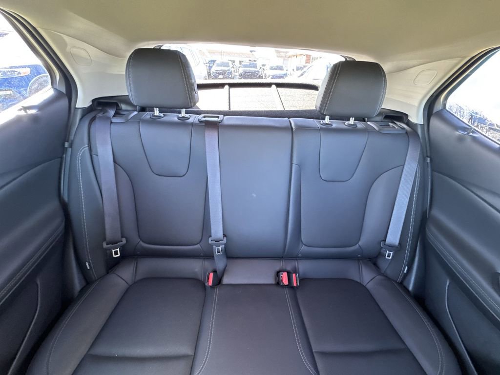 Used 2024 Buick Encore GX Sport Touring w/ Advanced Technology Package image 22