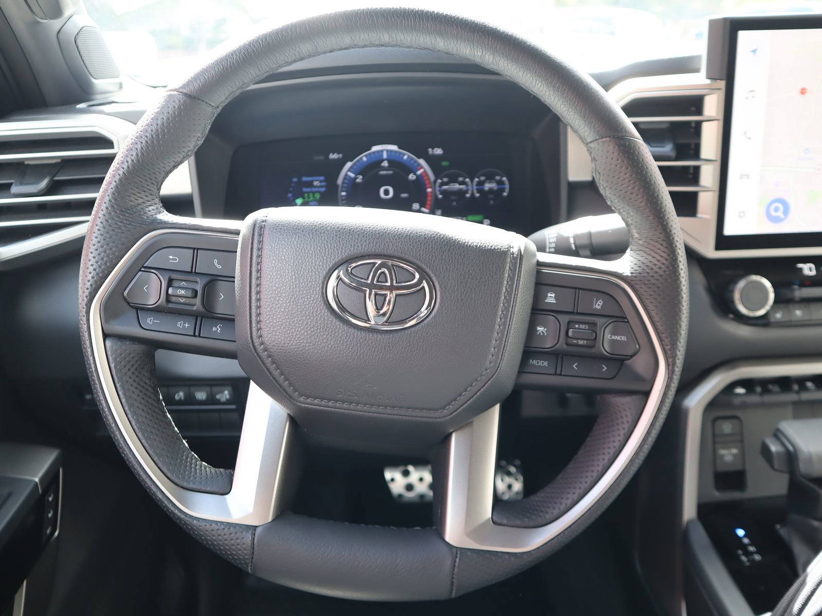 Used 2025 Toyota Tundra Limited image 50