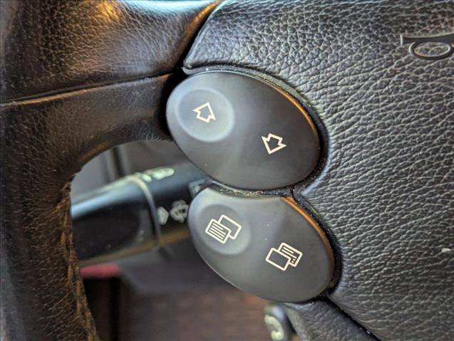 Used 2011 Mercedes-Benz G 550 image 15