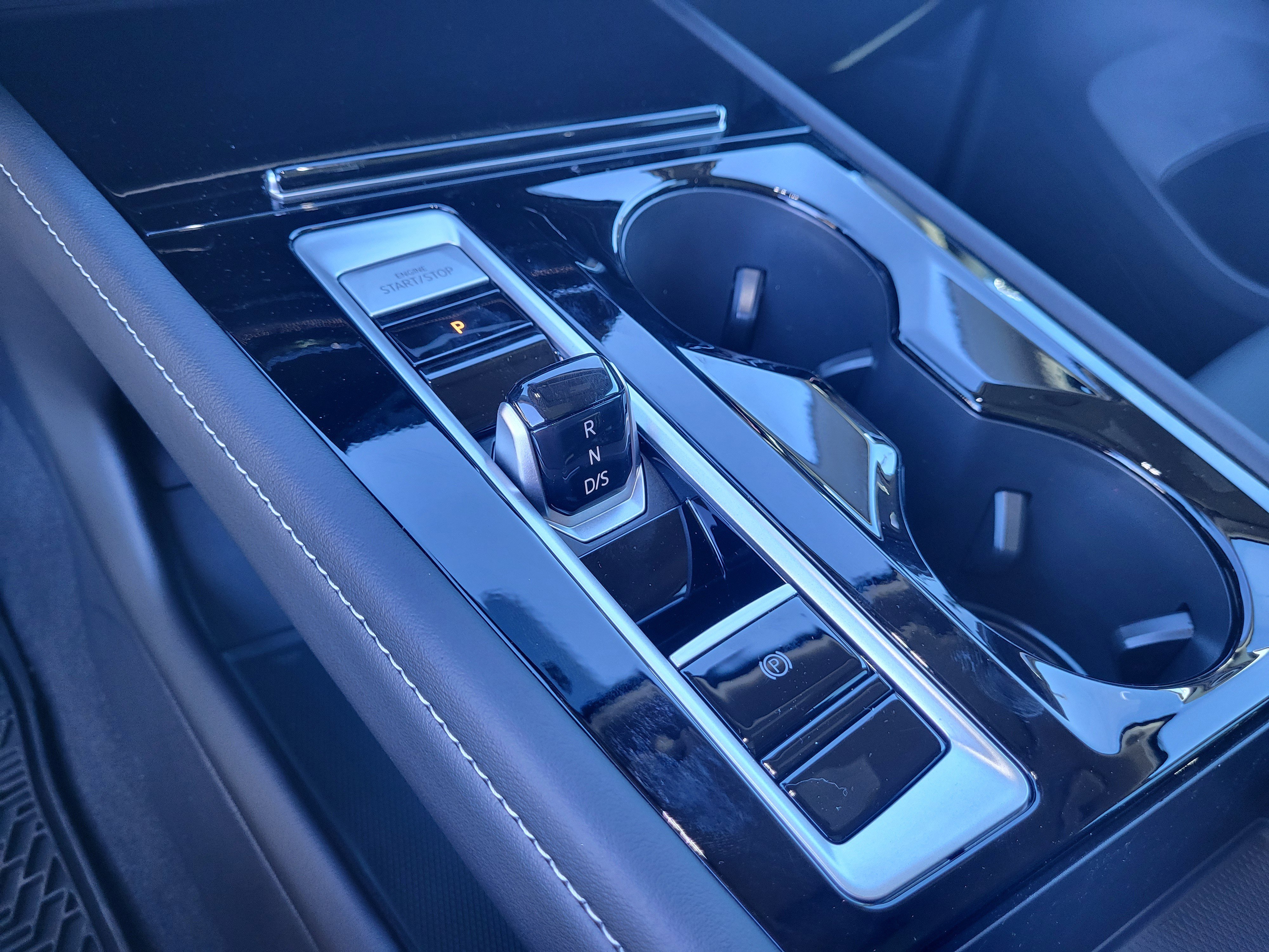 New 2026 Volkswagen Atlas SEL image 13