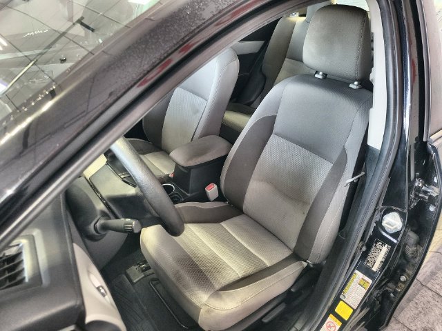 Used 2019 Toyota Corolla LE FWD image 11