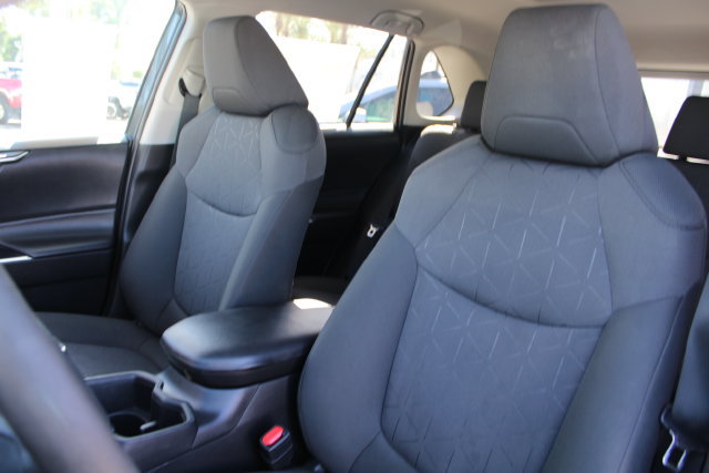 Certified 2022 Toyota RAV4 XLE FWD image 53