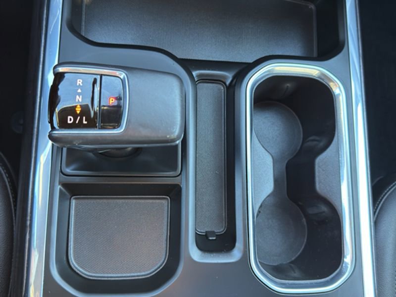 Used 2022 Chevrolet Silverado 1500 LTZ w/ LTZ Premium Package image 22