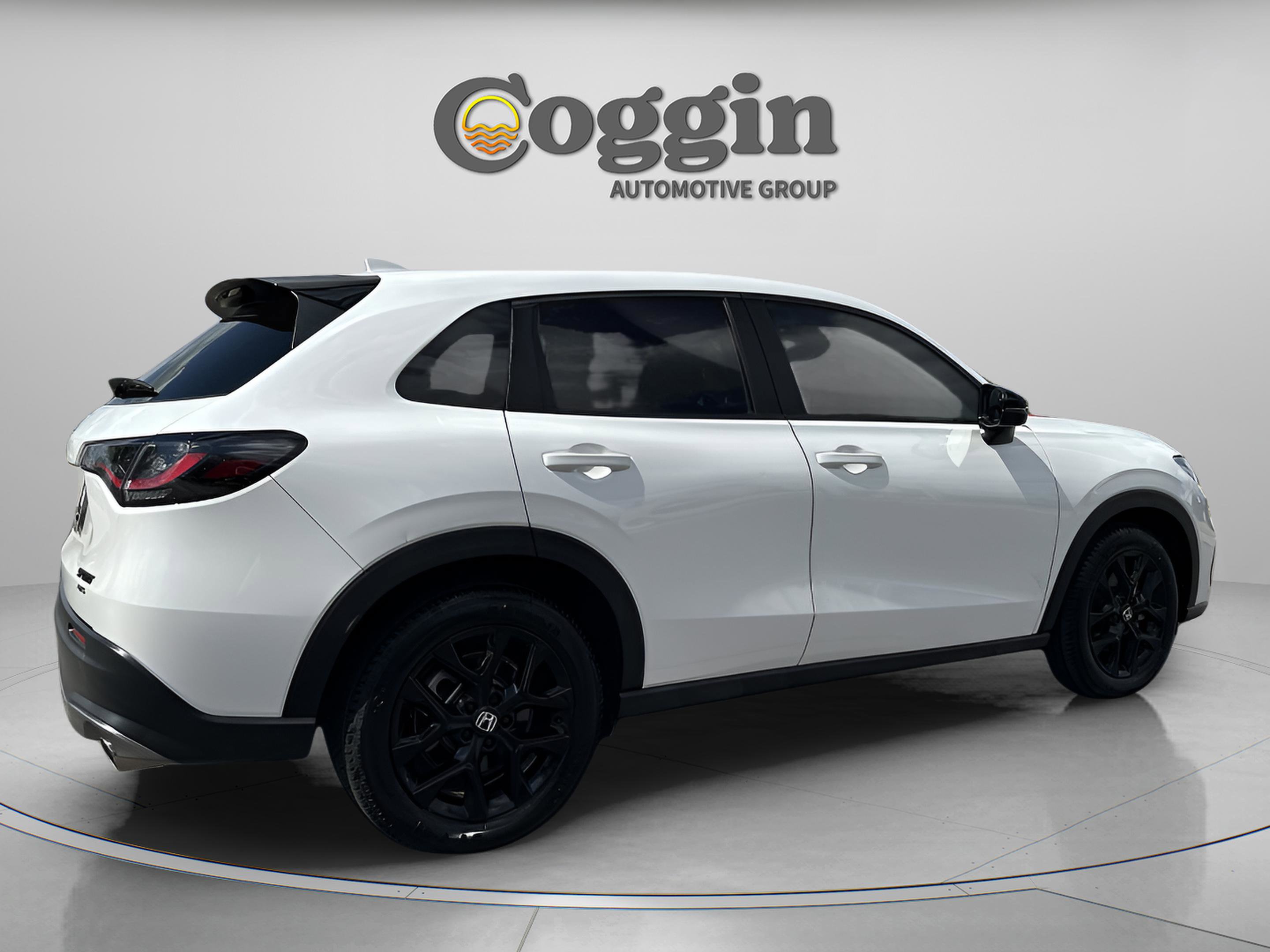 Certified 2023 Honda HR-V Sport image 7