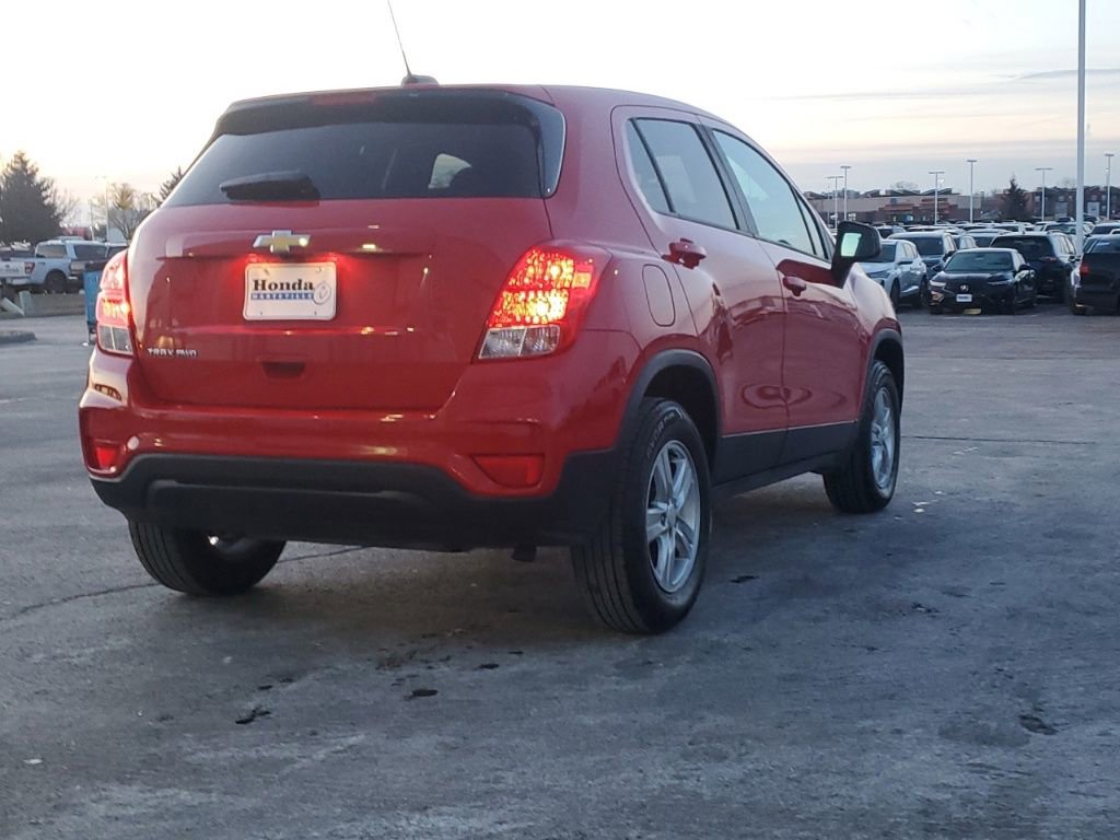 Used 2020 Chevrolet Trax LS w/ Tint and Cruise Package image 8