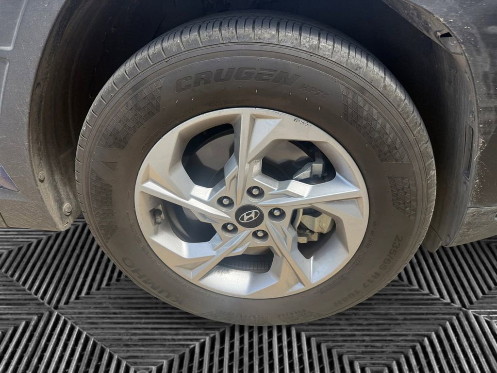 Certified 2023 Hyundai Tucson SE FWD image 14
