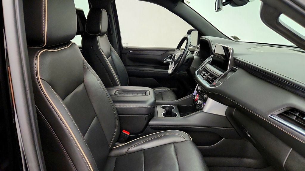Used 2021 GMC Yukon SLT w/ SLT Premium Package AWD/4WD image 49