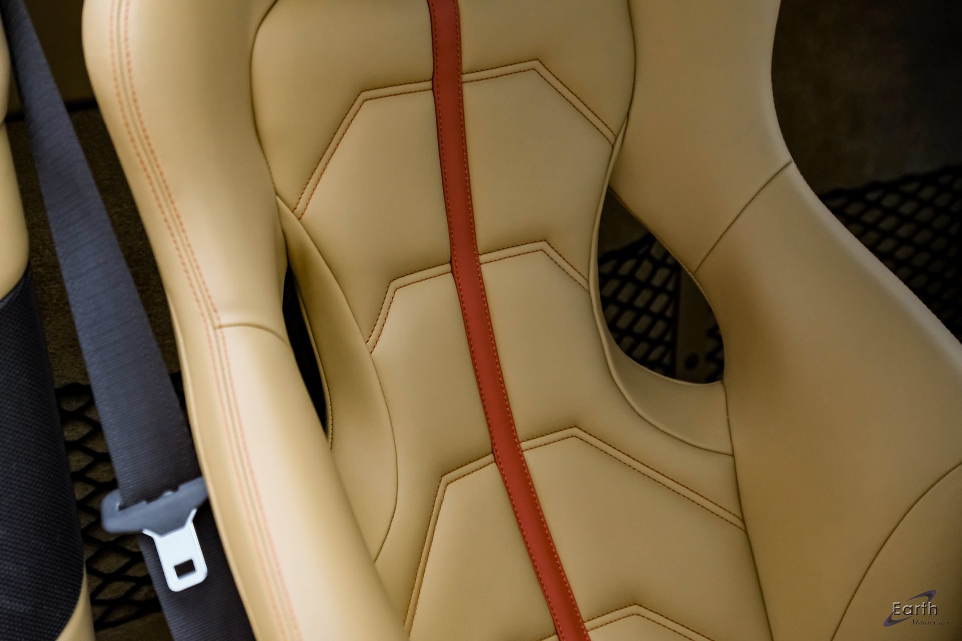 Used 2017 Ferrari 488 GTB RWD image 64