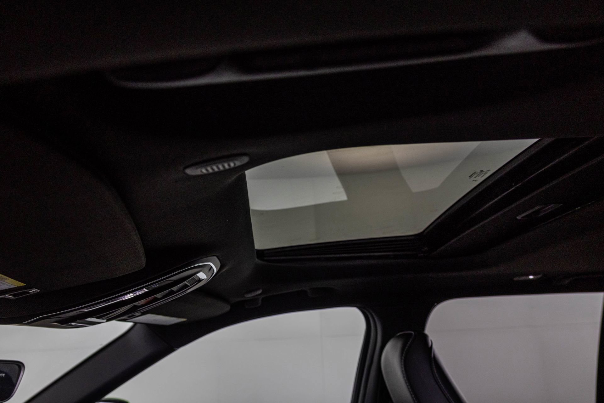 New 2025 Jeep Grand Cherokee Laredo image 24