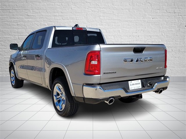 New 2026 RAM 1500 4x4 Crew Cab image 3