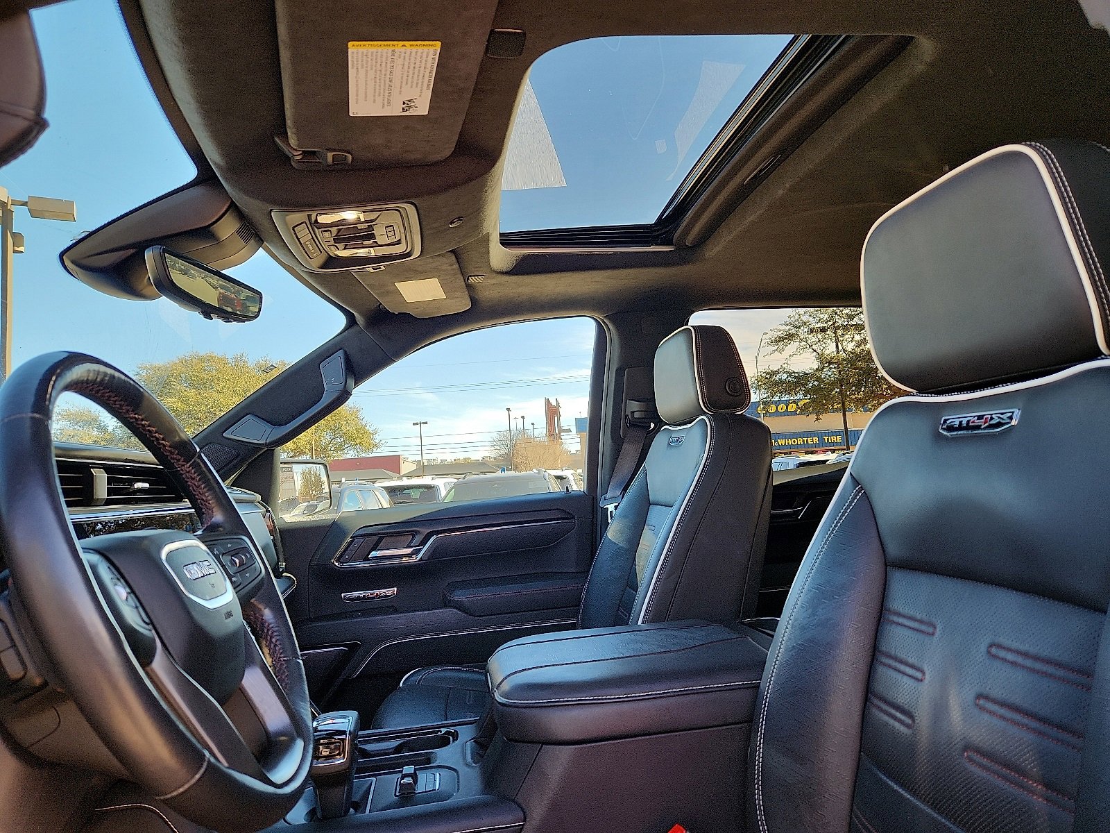 Used 2024 GMC Sierra 1500 AT4X image 14