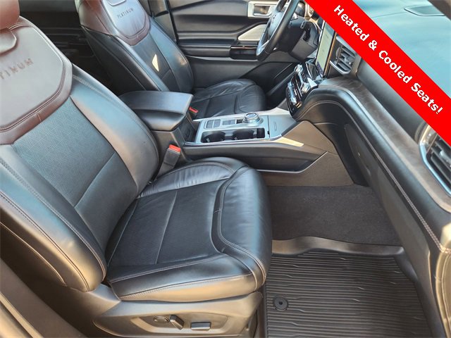 Used 2023 Ford Explorer Platinum w/ Technology Package image 15
