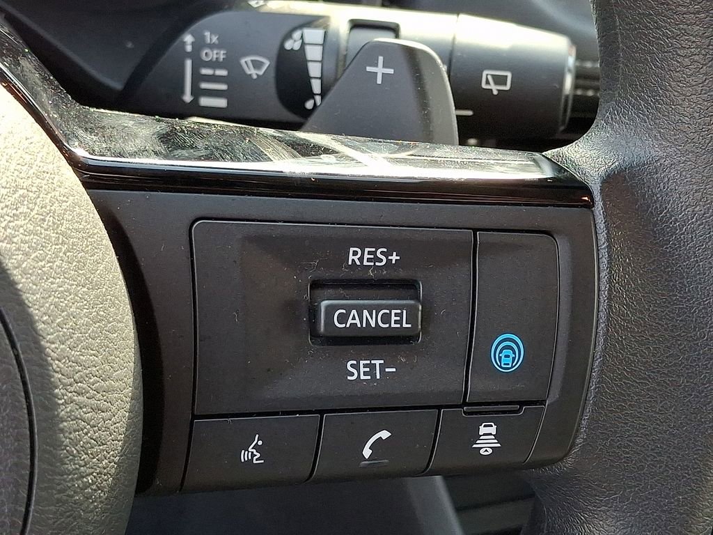 Certified 2023 Nissan Rogue SV AWD/4WD image 23