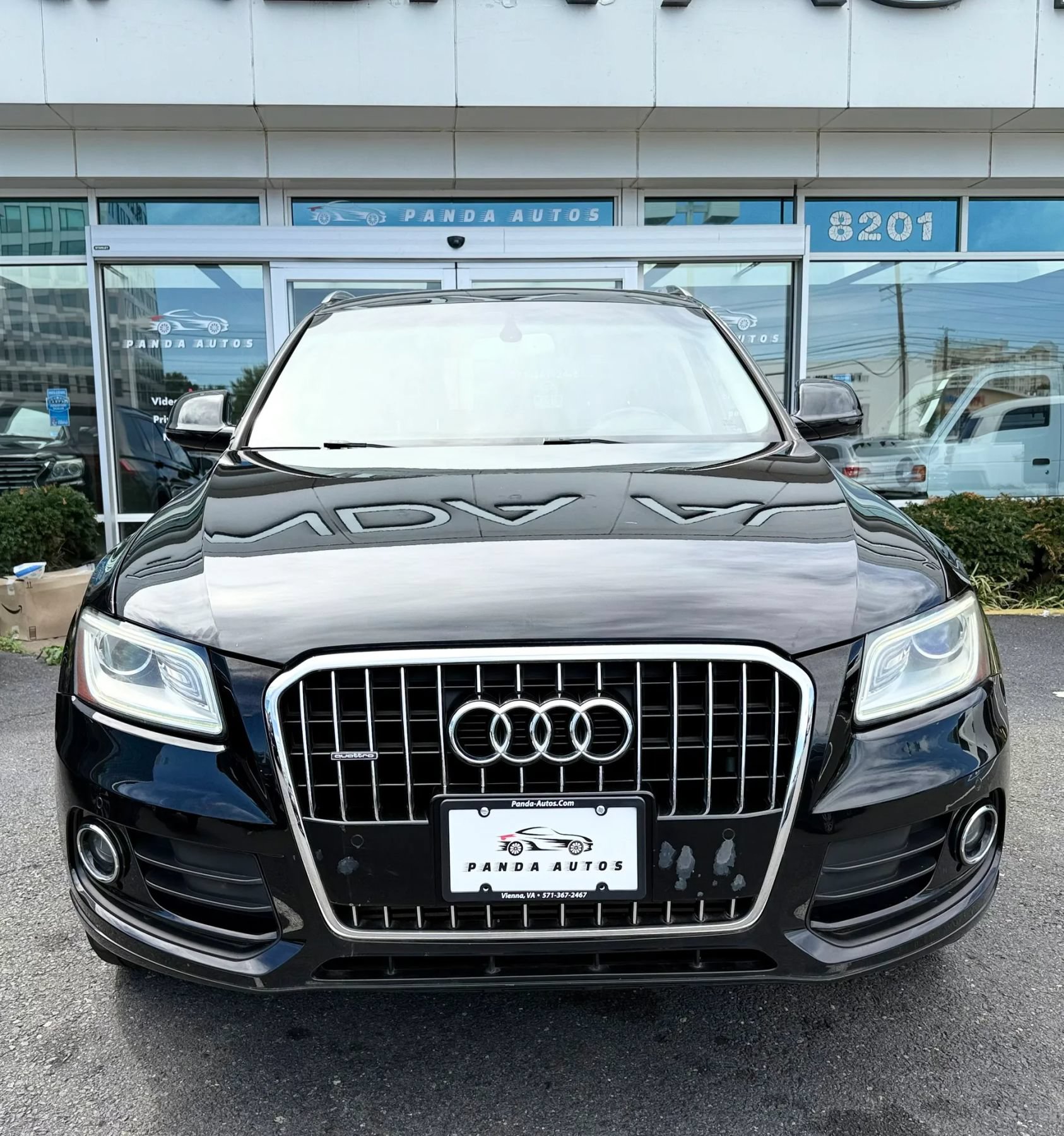Used 2015 Audi Q5 2.0T Premium Plus w/ Technology Package AWD/4WD image 2