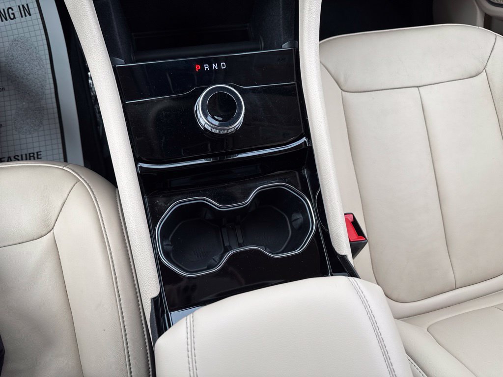 Used 2022 Jeep Grand Cherokee L Limited RWD image 19