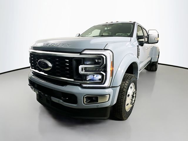 New 2026 Ford F450 Platinum w/ Platinum Plus Package image 3