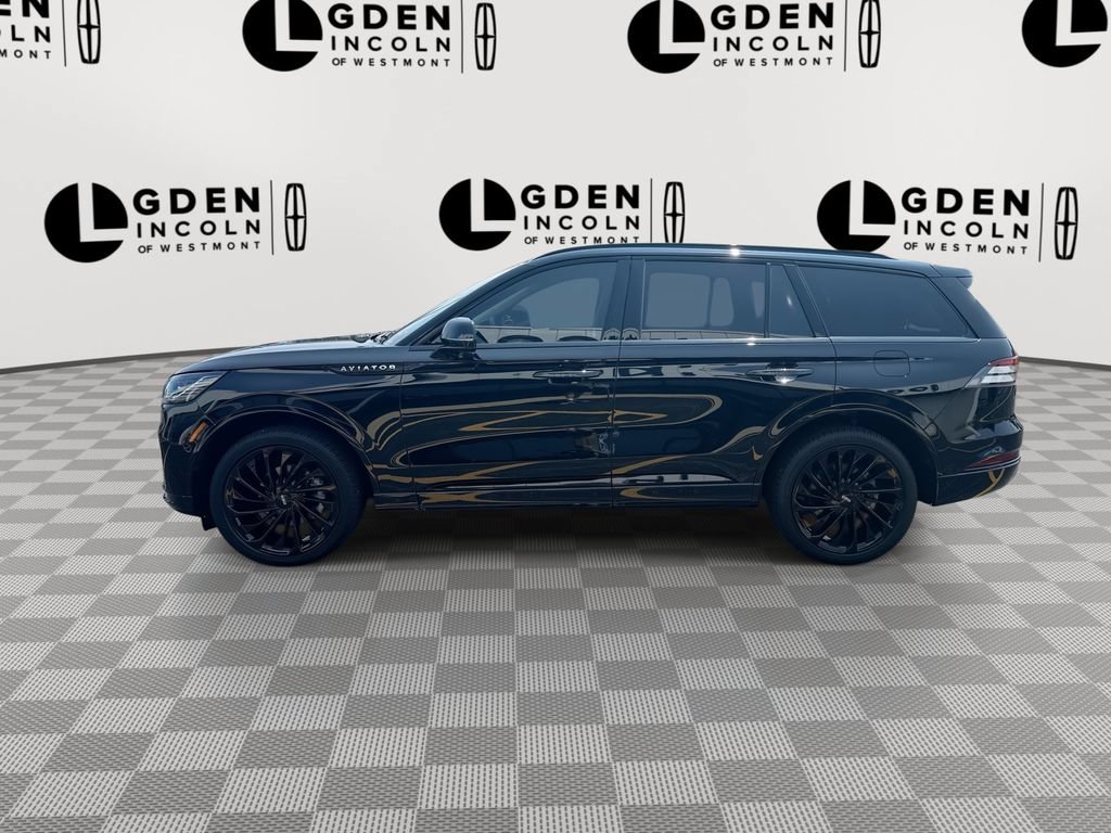 Used 2026 Lincoln Aviator Reserve w/ Jet Appearance Package AWD/4WD image 5