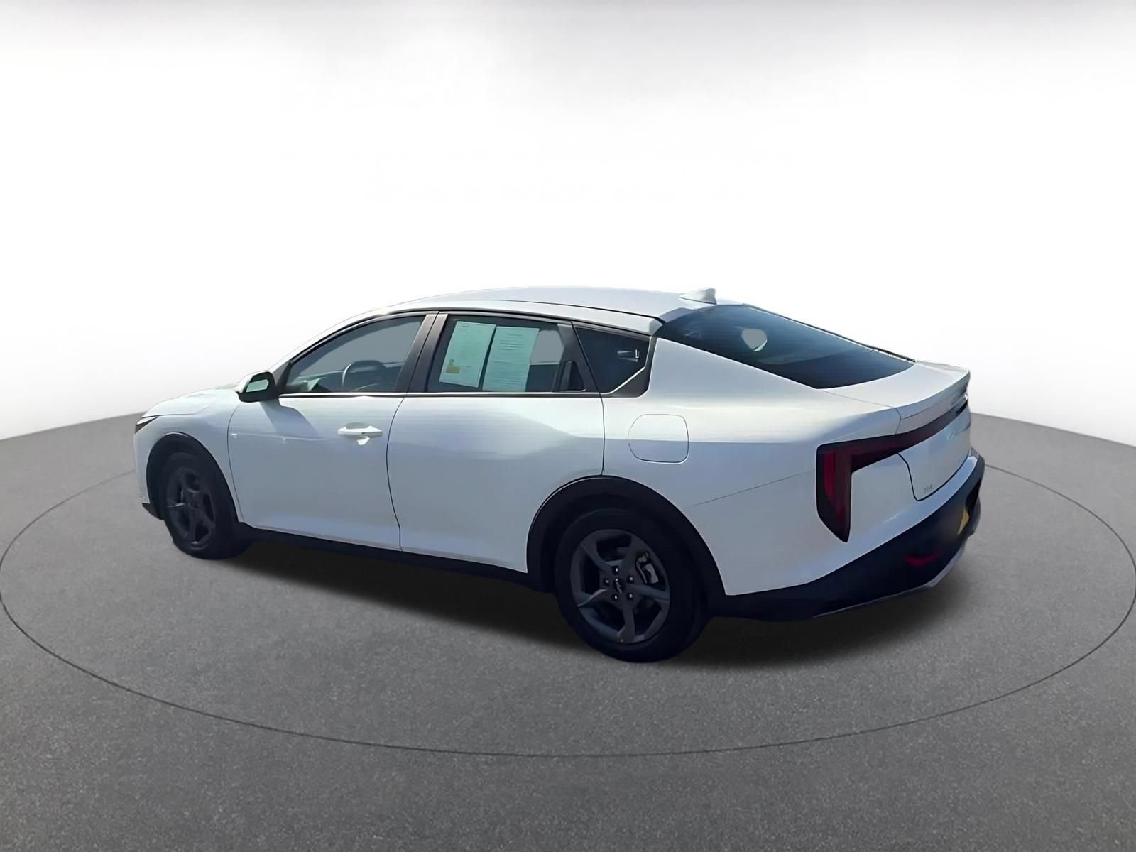 Used 2026 Kia K4 FWD image 11