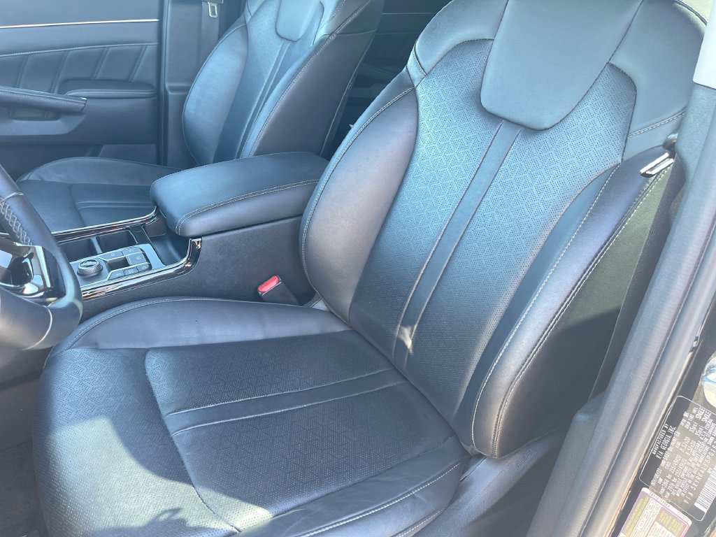 Used 2023 Kia Sorento SX FWD image 20