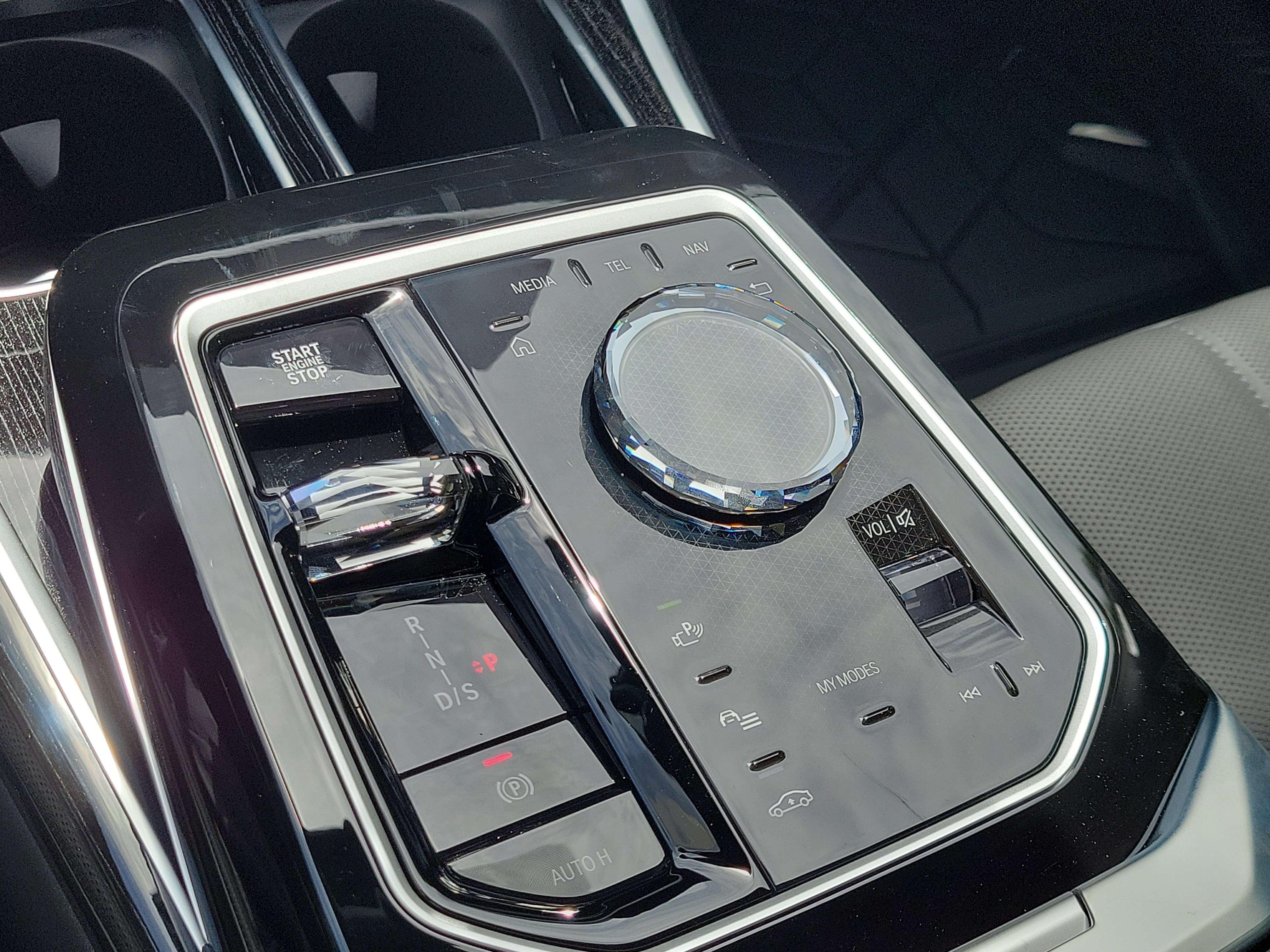 New 2026 BMW 740i w/ Executive Package RWD image 26