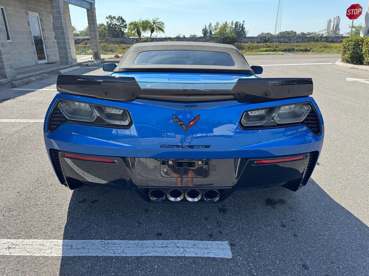 Used 2015 Chevrolet Corvette Z06 w/ 3LZ Preferred Equipment Group image 5