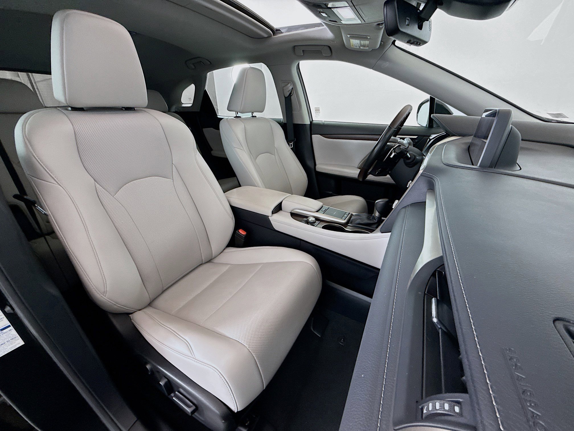 Used 2020 Lexus RX 350 AWD w/ Premium Package image 26