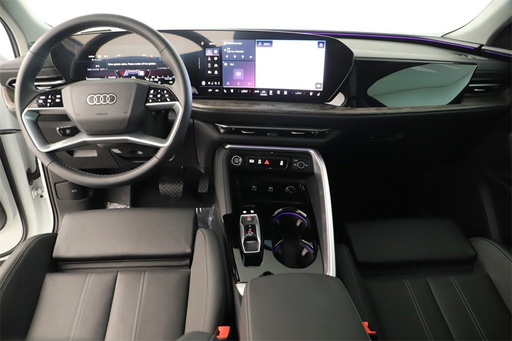 New 2025 Audi Q5 Premium Plus image 18