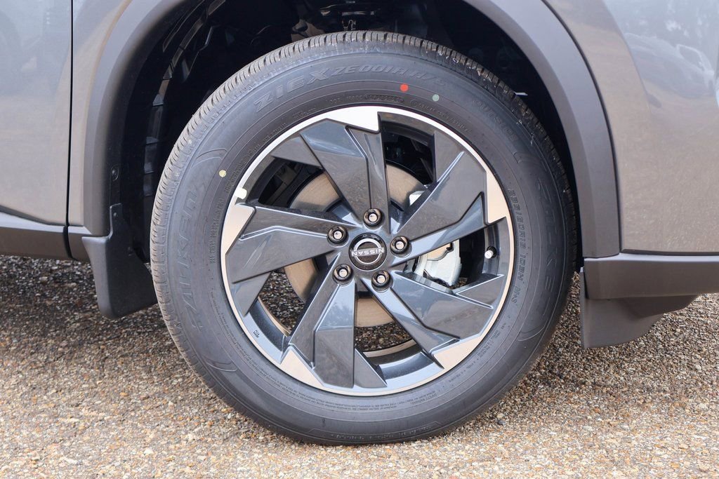 New 2026 Nissan Rogue SV image 17