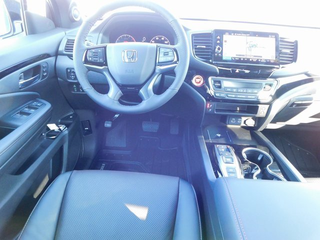 New 2026 Honda Ridgeline Black Edition image 22