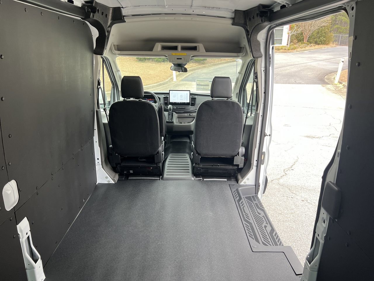 New 2026 Ford Transit 250 148 Medium Roof w/ Load Area Protection Package image 21