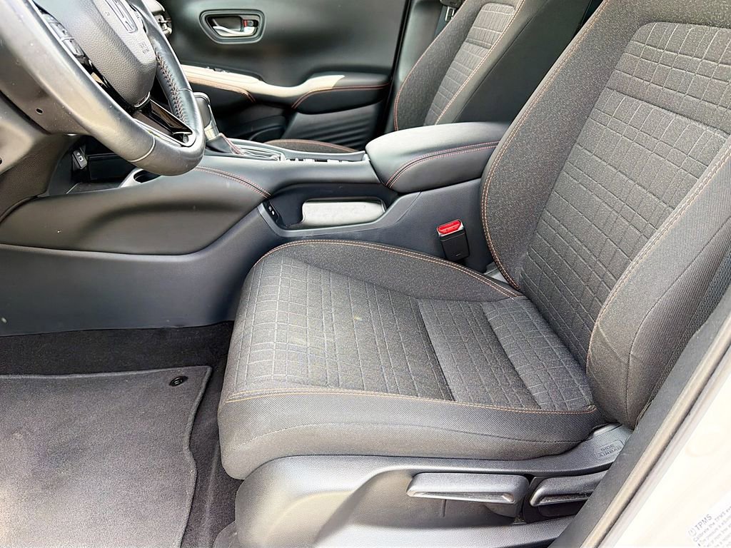 Used 2024 Honda HR-V Sport image 27