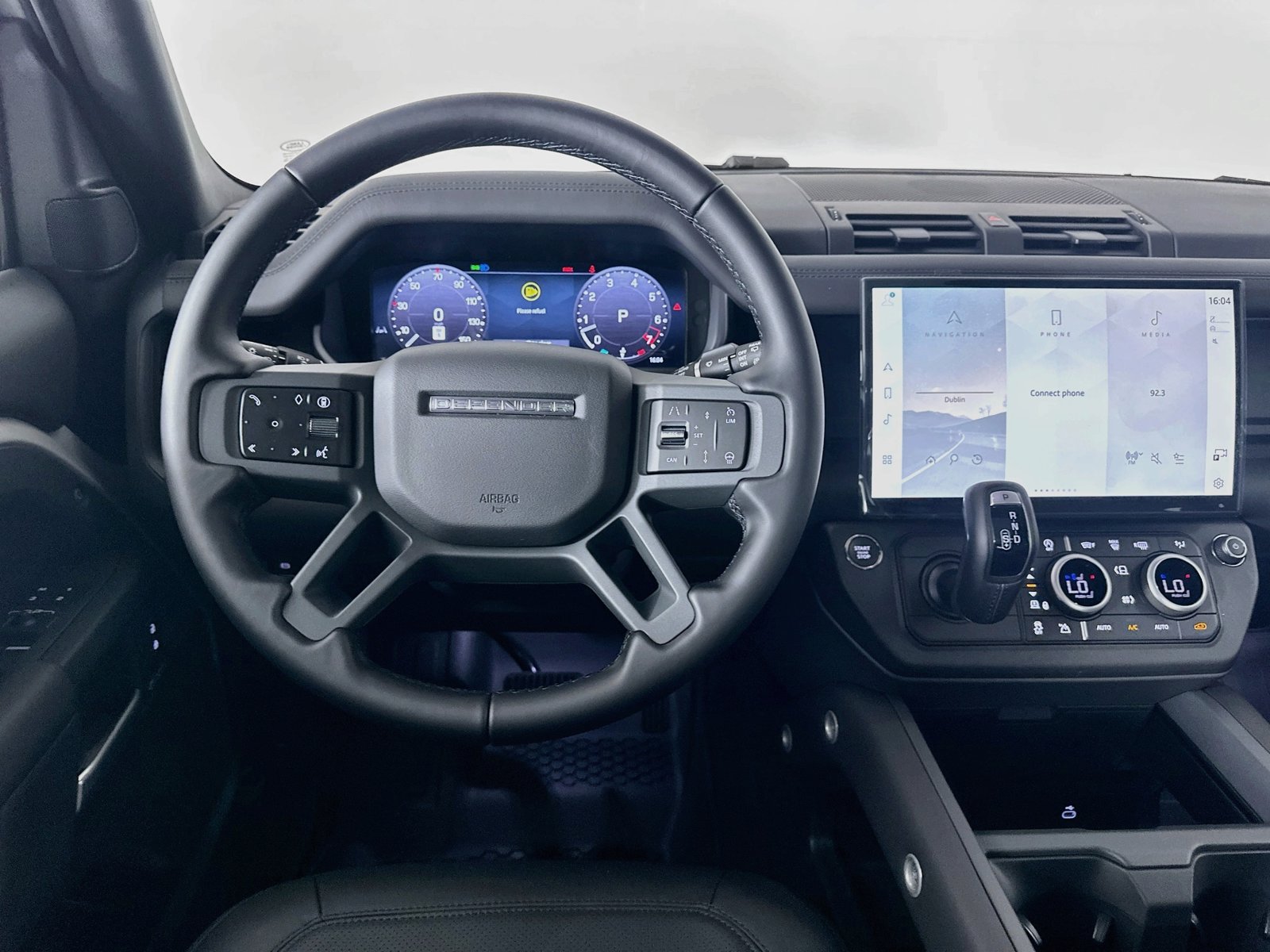 New 2026 Land Rover Defender 110 X-Dynamic SE AWD/4WD image 15
